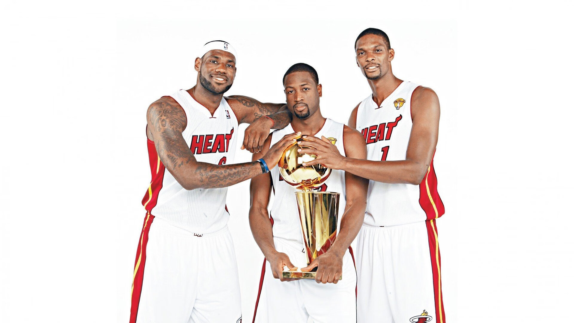 詹姆斯在IG比赛中挺进下一轮，突破纪录引发热议！